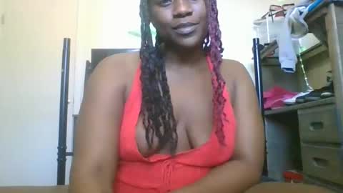 Snapshot of thenaturalgoddess chatting on 02/21/26, 08:21 TheNaturalGoddess online show from 02/21/26, 08:21