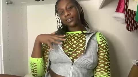 TheNaturalGoddess online show from 05/26/26, 08:49