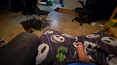 Snapshot of thenewone22901 chatting on 10/25/25, 01:40 thenewone22901 online show from 10/25/25, 01:40