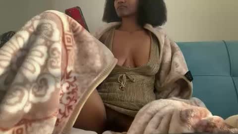 Snapshot of thenymphshow chatting on 01/05/26, 05:27 thenymphshow online show from 01/05/26, 05:27