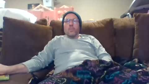 Snapshot of theo6974z chatting on 12/16/24, 05:17 theo6974z online show from 12/16/24, 05:17