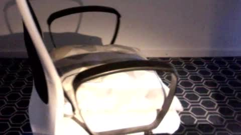 theofficeguy_89 online show from 02/18/26, 07:04