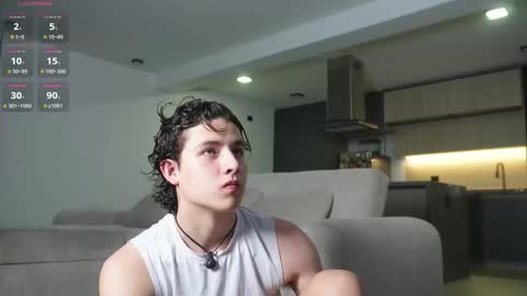 Snapshot of theohawke_ chatting on 03/06/26, 11:12 THEO- MATEO online show from 03/06/26, 11:12