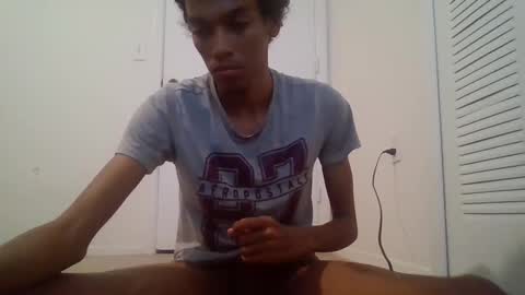 Snapshot of theoneofonekoko chatting on 09/08/25, 03:00 menio online show from 09/08/25, 03:00