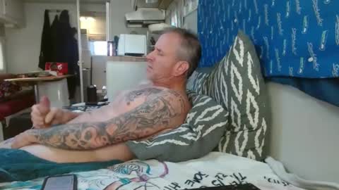 Snapshot of theoneyouwant2fuck chatting on 12/28/24, 05:25 theoneyouwanttwofuck online show from 12/28/24, 05:25