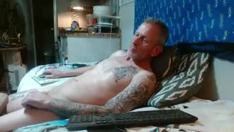 Snapshot of theoneyouwant2fuck chatting on 01/30/25, 01:55 theoneyouwanttwofuck online show from 01/30/25, 01:55