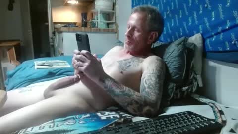 Snapshot of theoneyouwant2fuck chatting on 02/15/25, 08:11 theoneyouwanttwofuck online show from 02/15/25, 08:11