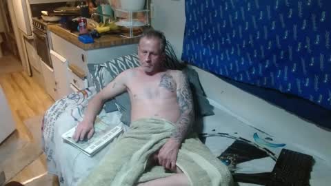 Snapshot of theoneyouwant2fuck chatting on 03/12/25, 06:07 theoneyouwanttwofuck online show from 03/12/25, 06:07