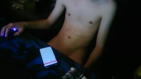 Snapshot of theothede19cm chatting on 01/12/26, 08:03 theothede19cm online show from 01/12/26, 08:03