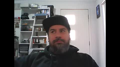 aussiebeard online show from 09/17/25, 01:40