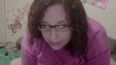 Snapshot of theplayfulbbw chatting on 04/12/26, 02:55 Amelia online show from 04/12/26, 02:55
