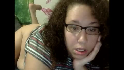 Snapshot of theplayfulbbw chatting on 04/28/26, 03:33 Amelia online show from 04/28/26, 03:33
