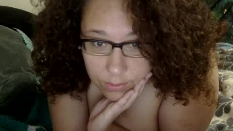 Snapshot of theplayfulbbw chatting on 05/17/26, 12:19 Amelia online show from 05/17/26, 12:19