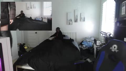 Snapshot of thepluglove chatting on 11/23/25, 05:13 The Plug Love Friends online show from 11/23/25, 05:13