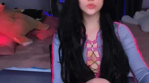 thepretty_kitty online show from 10/21/25, 04:51