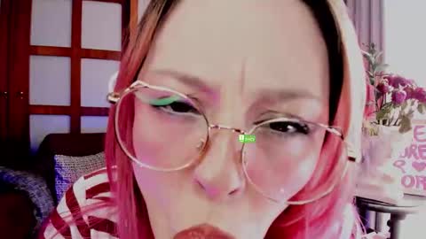 Snapshot of theprincess_rosee chatting on 03/03/26, 07:09 Rosie online show from 03/03/26, 07:09