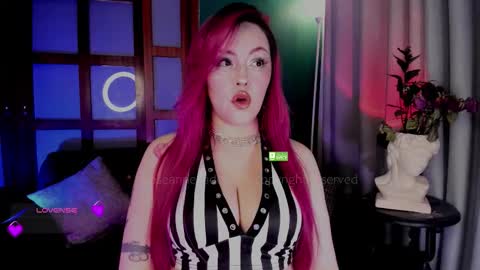 Snapshot of theprincess_rosee chatting on 03/18/26, 03:20 Rosie online show from 03/18/26, 03:20
