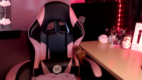 Sara online show from 03/15/26, 04:13