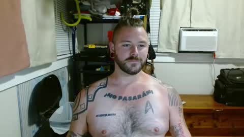 Snapshot of thequantumcertainty chatting on 03/28/26, 06:24 thequantumcertainty online show from 03/28/26, 06:24