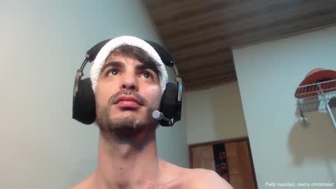 Santiago Enrique online show from 12/27/24, 05:52