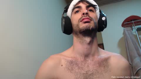 Santiago Enrique online show from 12/28/24, 07:11