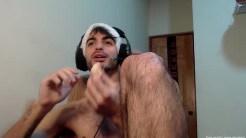 Santiago Enrique online show from 12/31/24, 04:49