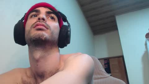 Santiago Enrique online show from 11/01/25, 07:10