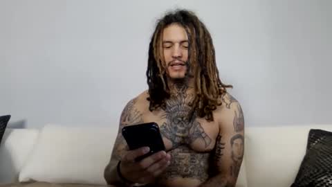 Snapshot of therealbdsmhotboy chatting on 11/02/25, 02:41 therealbdsmhotboy online show from 11/02/25, 02:41