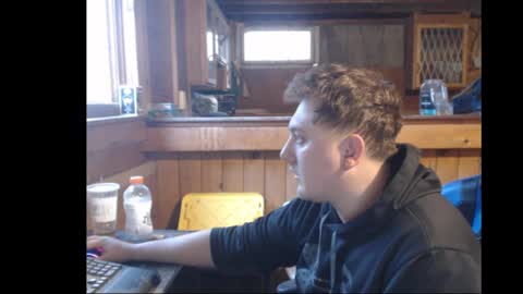 Snapshot of therealbigcheese0695 chatting on 02/18/25, 10:03 therealbigcheese0695 online show from 02/18/25, 10:03