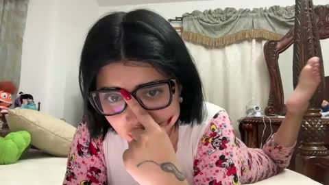 Snapshot of therealcamilabaddie chatting on 02/19/25, 08:01 therealcamilabaddie online show from 02/19/25, 08:01