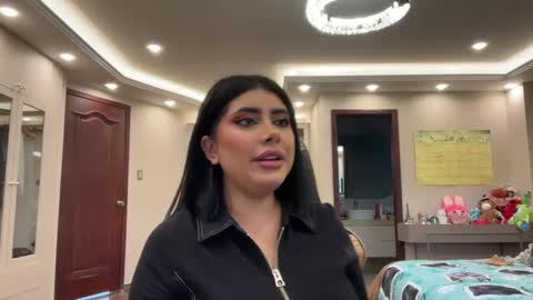 Snapshot of therealcamilabaddie chatting on 09/18/25, 08:44 therealcamilabaddie online show from 09/18/25, 08:44