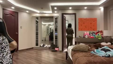 Snapshot of therealcamilabaddie chatting on 10/03/25, 03:25 therealcamilabaddie online show from 10/03/25, 03:25