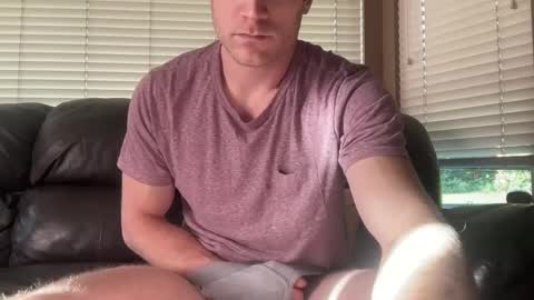 Snapshot of therealveggieboy chatting on 12/27/24, 06:42 Pookie online show from 12/27/24, 06:42