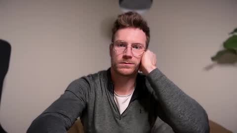 Snapshot of therealveggieboy chatting on 12/20/25, 03:02 Pookie online show from 12/20/25, 03:02