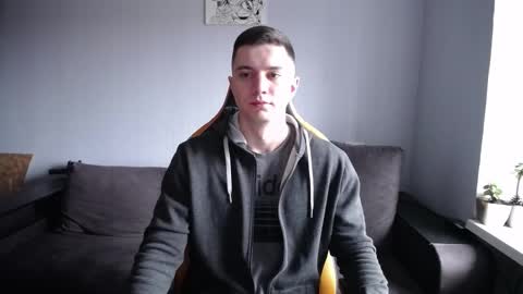 Snapshot of theroadtomars chatting on 11/07/25, 10:04 Nick online show from 11/07/25, 10:04