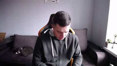 Snapshot of theroadtomars chatting on 11/08/25, 10:15 Nick online show from 11/08/25, 10:15