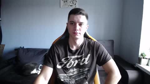 Snapshot of theroadtomars chatting on 11/14/25, 11:42 Nick online show from 11/14/25, 11:42