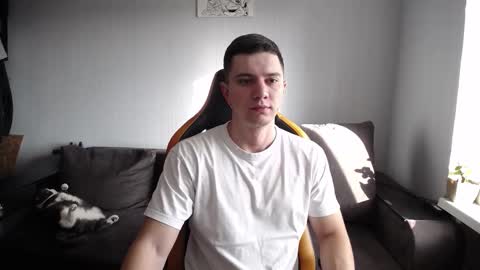 Snapshot of theroadtomars chatting on 11/15/25, 07:05 Nick online show from 11/15/25, 07:05