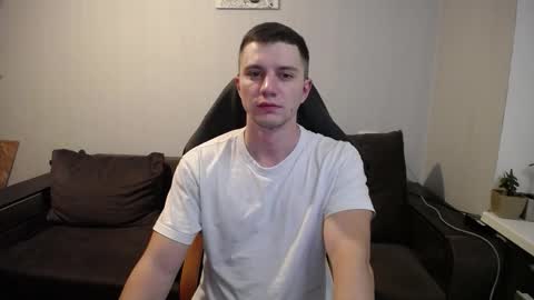 Snapshot of theroadtomars chatting on 12/01/25, 06:24 Nick online show from 12/01/25, 06:24