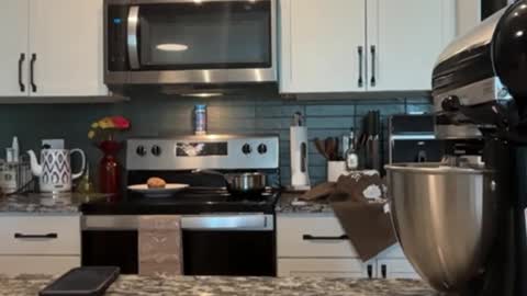 Snapshot of therosiecheeks chatting on 03/17/26, 05:16 therosiecheeks online show from 03/17/26, 05:16