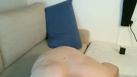 Snapshot of thesagie chatting on 12/06/24, 07:01 VEGAS online show from 12/06/24, 07:01