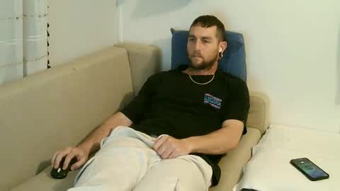 Snapshot of thesagie chatting on 12/12/24, 07:59 VEGAS online show from 12/12/24, 07:59