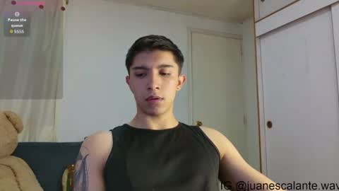 Snapshot of thesaint_xxx chatting on 04/22/26, 02:36 thesaint_xxx online show from 04/22/26, 02:36