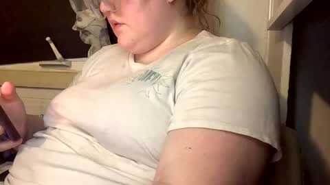 Snapshot of thesashadomme chatting on 11/08/25, 10:08 The Sasha Domme online show from 11/08/25, 10:08