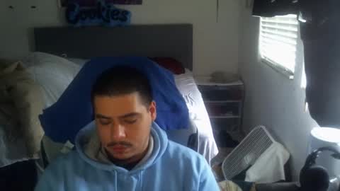 Snapshot of thesexymikeshow chatting on 12/14/25, 07:40 thesexymikeshow online show from 12/14/25, 07:40