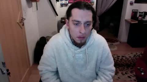Snapshot of theshowercock chatting on 10/21/25, 12:11 theshowercock online show from 10/21/25, 12:11