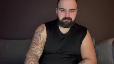 Snapshot of thessalonikios1987 chatting on 12/17/24, 10:22 Hornyforyou online show from 12/17/24, 10:22