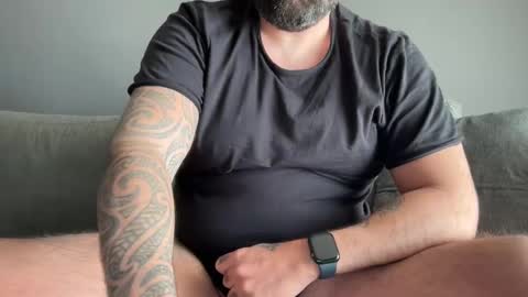 Snapshot of thessalonikios1987 chatting on 12/30/24, 08:10 Hornyforyou online show from 12/30/24, 08:10