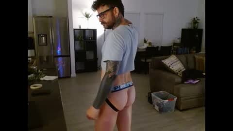 Snapshot of theswitchup chatting on 03/31/26, 12:05 The Switch Up online show from 03/31/26, 12:05