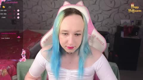 Snapshot of thetrixy chatting on 11/05/25, 11:43 The Great And Powerful Trixie online show from 11/05/25, 11:43